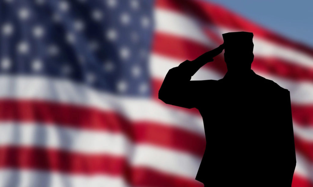 Soldier-Saluting-Flag